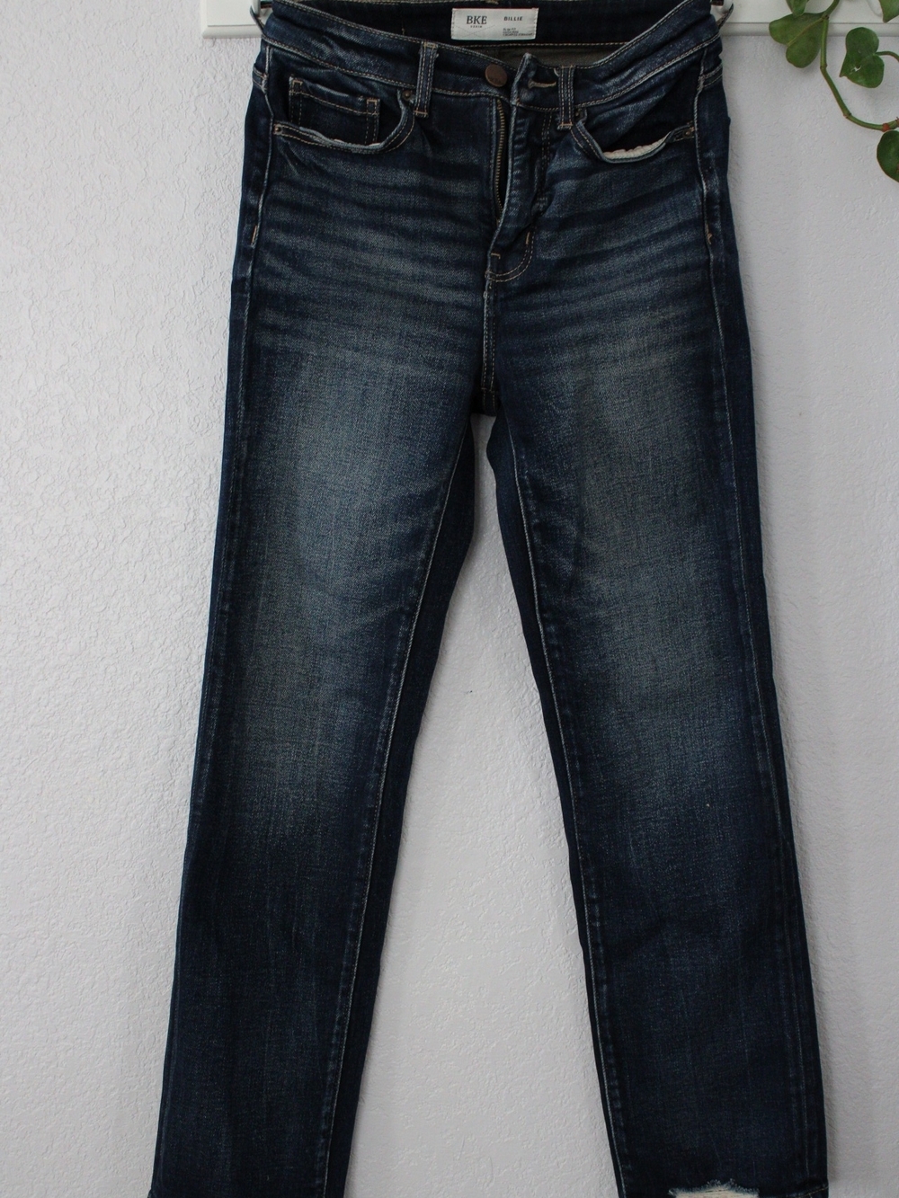 BKE Billie Women's Jeans *High Rise, Slim Fit, Cropped Straight*